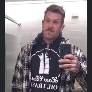 Meet your Posher, Devon